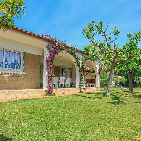 Casa Austral - Only Families
