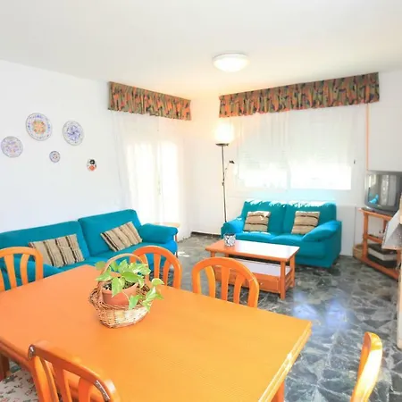 Litoral Costa Dorada - Casa Austral Only Families